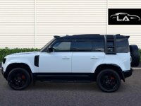 LAND ROVER DEFENDER 110