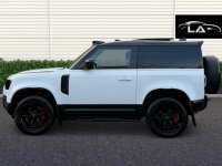 LAND ROVER DEFENDER 90