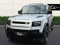 LAND ROVER DEFENDER 110