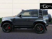 LAND ROVER DEFENDER 90